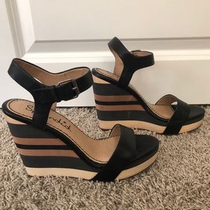 Splendid kika black and brown stripe wedge